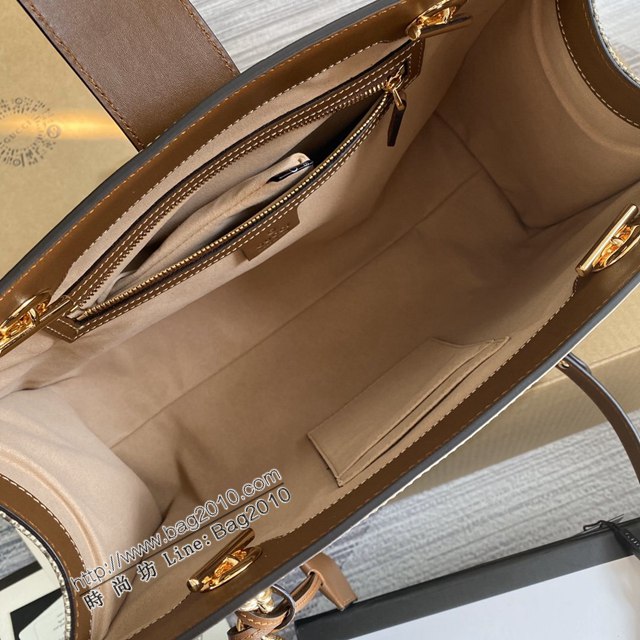 Gucci新款原廠皮女包 古馳頂級經典款女包 Gucci鎖扣雙肩帶肩背包 479197  ydg3099